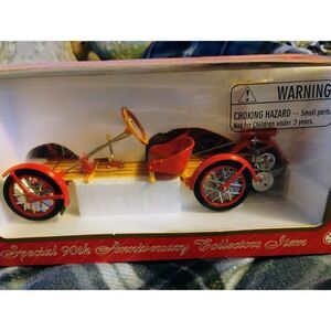 Briggs &Stratton 90thAnniversary Limited Edition Diecast Replica FLYER Basco NIB